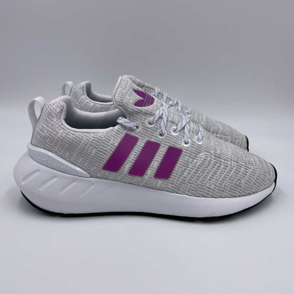 adidas Swift Run 22 Cloud White / Lilac White Womens Shoes